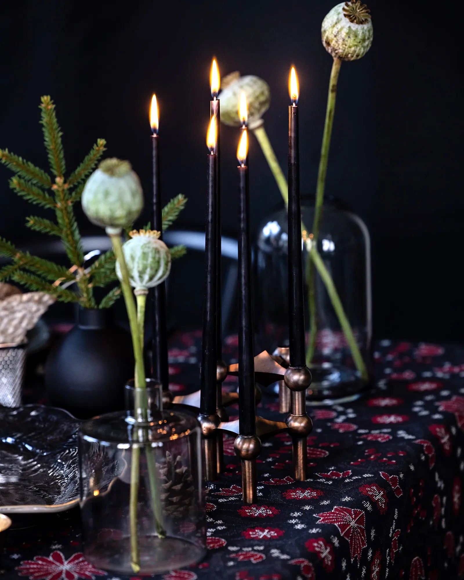 A1965_BETTYS-JUL_145x250_4