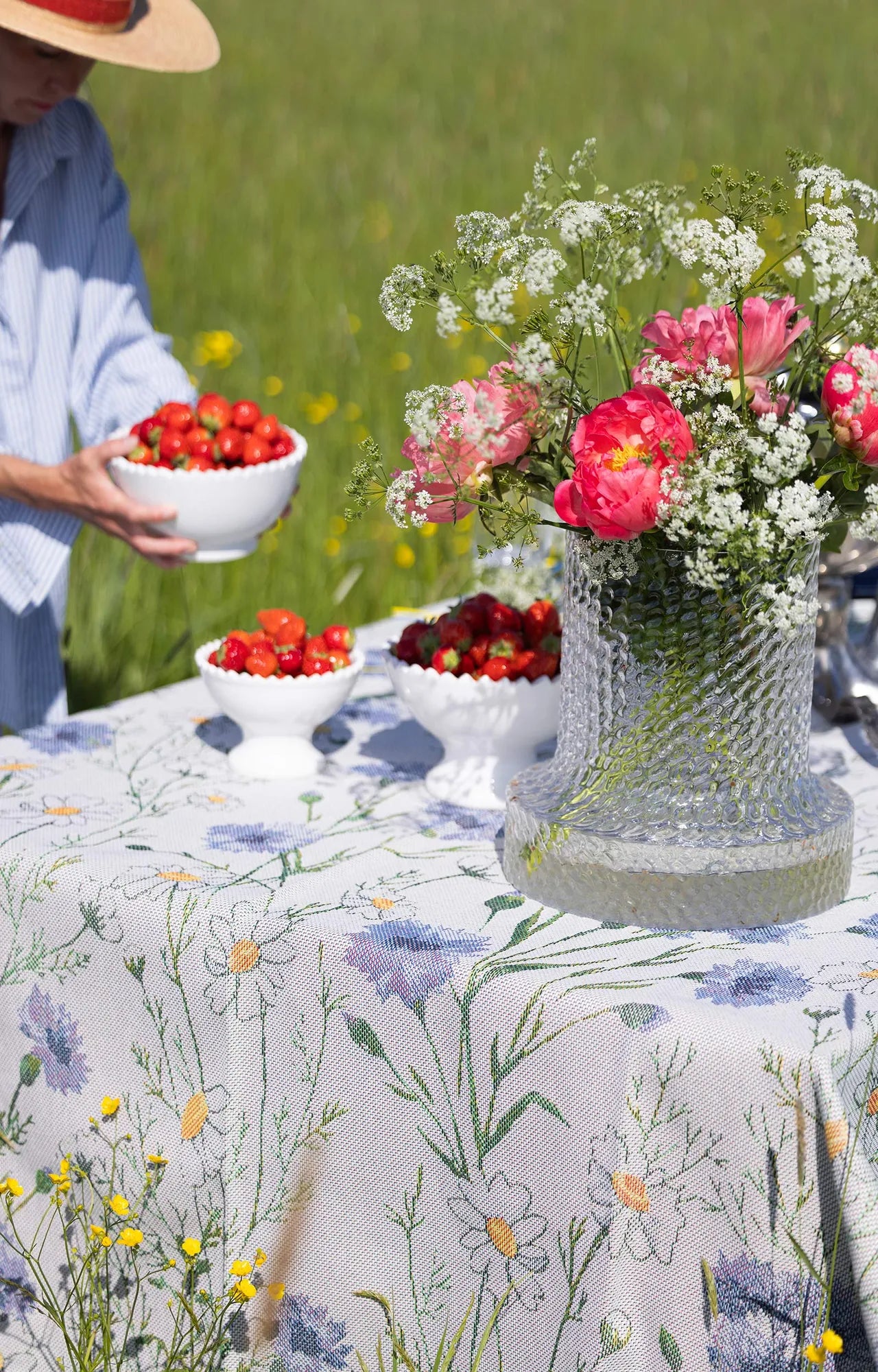 A0025_SOMMAR_145x145_4