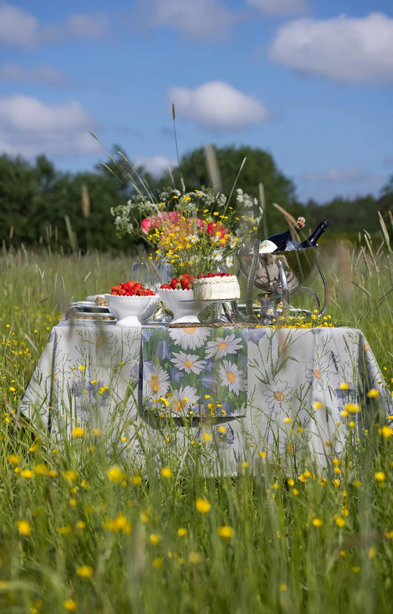 A0029_SOMMAR_145x250_3