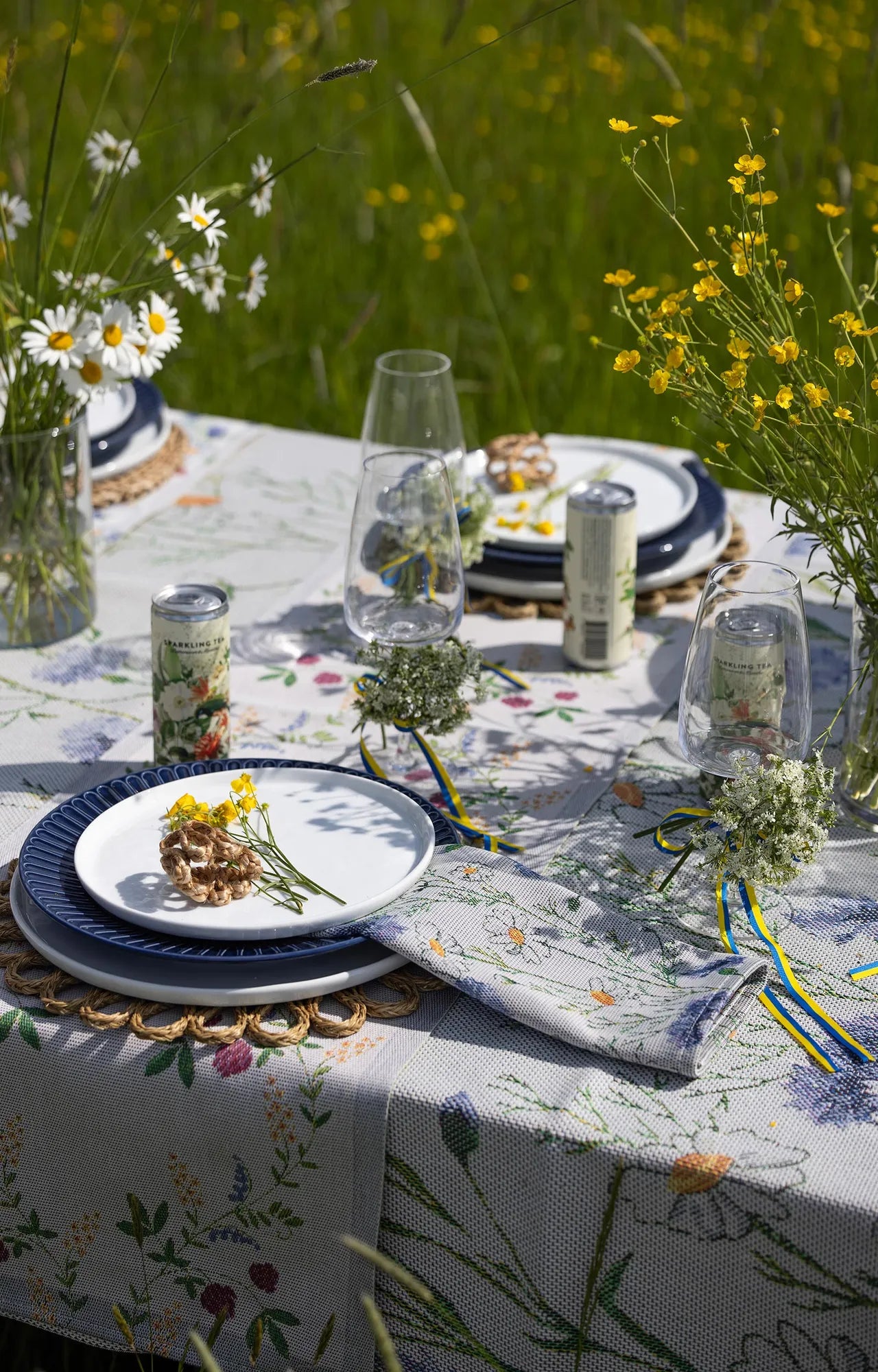 A0101_SOMMAR_35x35_3